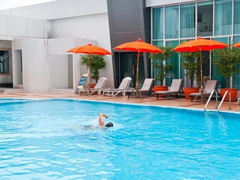 A2 Hotel Бангкок Экстерьер фото
